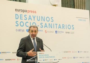 El consejero de Sanidad de Castilla-La Mancha propone iniciar de nuevo el Estatuto Marco