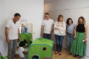 El alcalde destaca la importancia de la Escuela de Verano para niños con necesidades especiales en Albacete
