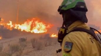 Page expresa apoyo a las víctimas del incendio en Almería y ofrece ayuda a Andalucía