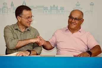 Albacete avanza hacia una ciudad sin barreras con el convenio de accesibilidad firmado por el alcalde y Cocemfe