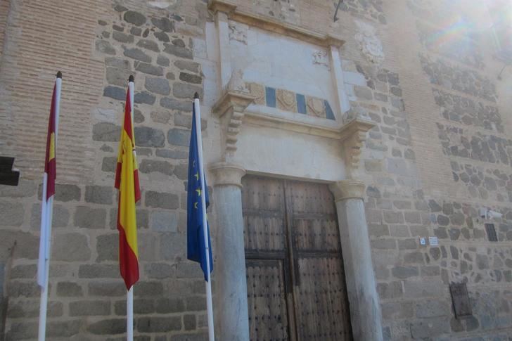 Castilla-La Mancha declara día de duelo por las víctimas de coronavirus el próximo domingo, coincidiendo con el día de la región