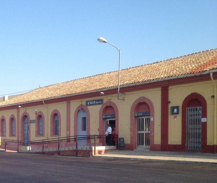 Continúan los trabajos de reparación en el tramo ferroviario Hellín (Albacete)-Alguazas (Murcia)