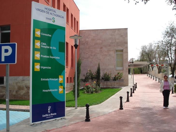SESCAM convoca 15 puestos directivos, entre ellos direcciones de Atención Integrada de Hellín, Manzanares y Guadalajara