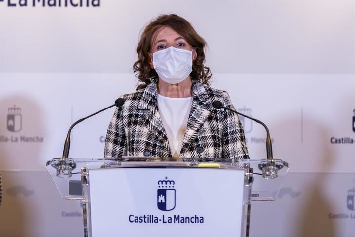 Castilla-La Mancha garantizará la teleasistencia gratuita a mayores de 70 años que vivan en soledad