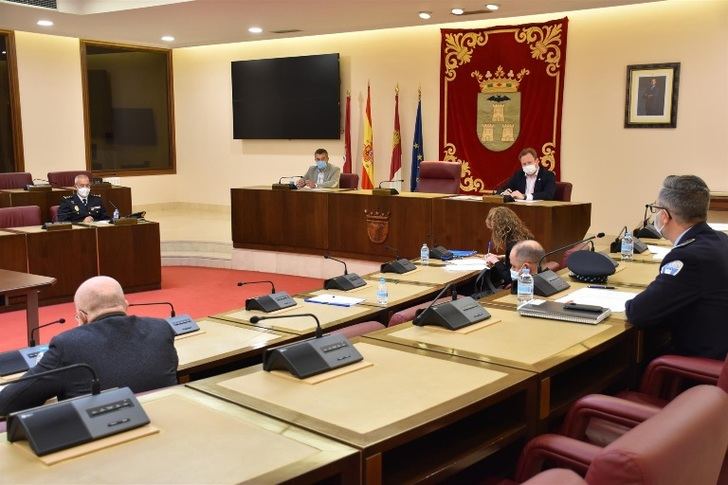 Albacete presenta un 70% menos de incidencia que la media y solo mantiene 12 pacientes COVID hospitalizados