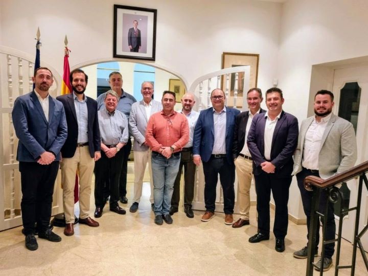 Empresas C-LM participan en viaje comercial a Puerto Rico para aprovechar el impulso de la llegada de Toroverde a Cuenca