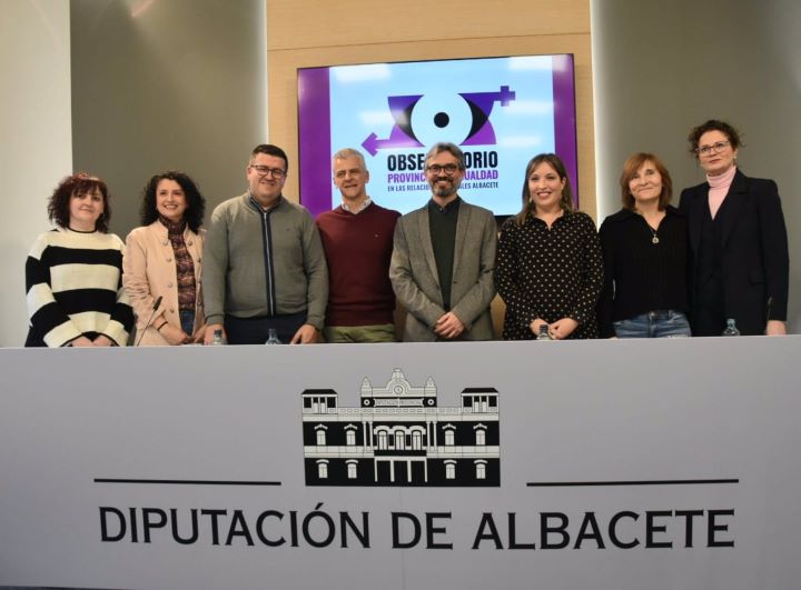 Las mujeres de la provincia de Albacete siguen teniendo techos de cristal y adolecen de plantillas paritarias