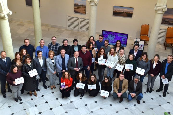Albacete reconoce a 43 empresas por su compromiso por acabar con las desigualdades de género en el ámbito laboral