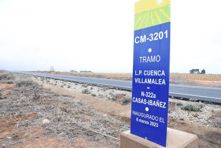 Inaugurada la mejora de la CM-3202 entre Villamalea y Casas Ibáñez (Albacete), vía con un 14% de tráfico pesado