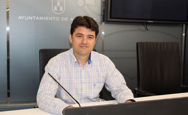 El PP de Albacete quiere que el Ala 14 sea reconocida en el XLV aniversario con la instalación de un avión Mirage F-1 en una rotonda