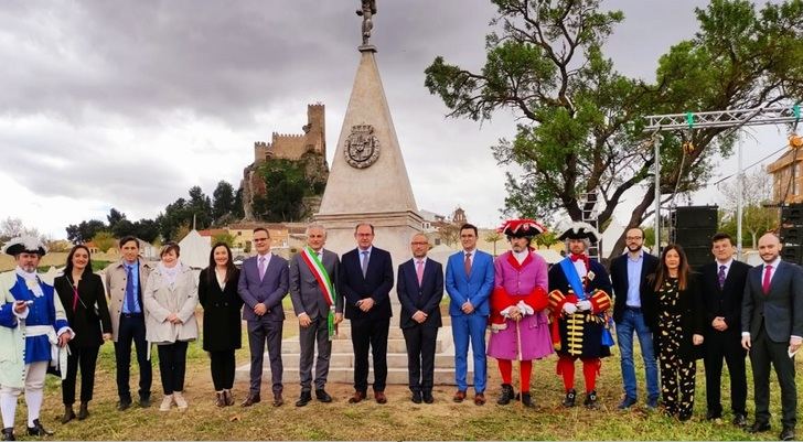 La Batalla de Almansa reúne en el municipio a miles de vecinos y visitantes