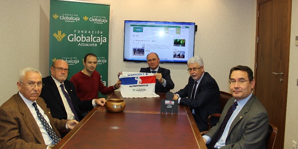 La Fundación Globalcaja recibió en su sede al Iron Man David Corredor, tras sus éxitos internacionales