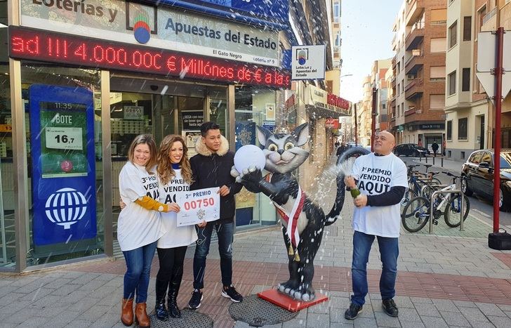 Imagen de archivo de premios de Navidad el año pasado en Albacete