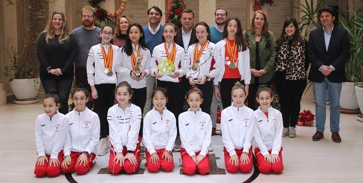 El Club Gimnasio Palas de Albacete recibe al refrendo municipal tras su título de campeón de España de rítmica