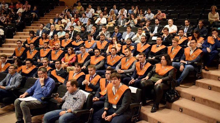 Celebrado en el Campus de Albacete el acto de graduación de la Escuela Superior de Ingeniería Informática de