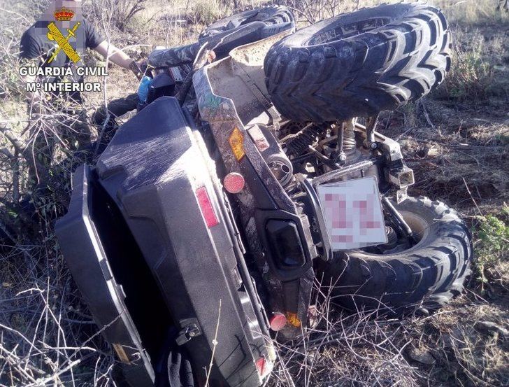 La Guardia Civil auxilia a dos personas tras accidentarse con un quad en Almonacid de Toledo