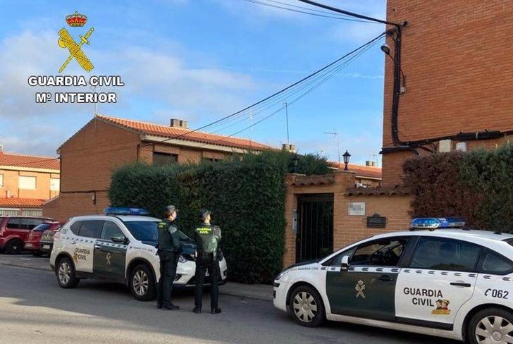 Tres personas detenidas por cometer tres robos en un mismo establecimiento público de Nambroca (Toledo)