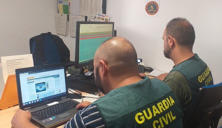 Estafan a un vecino de Almansa en la compra de un motor de coche por Internet