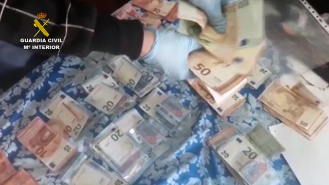 Imagen del dinero de la operación.