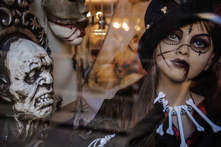 Castilla-La Mancha recomienda tener en cuenta el etiquetado, la composición textil o las pinturas al comprar artículos para Halloween