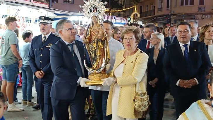 Mucha gente y ganas de pasarlo bien en un fin de semana de fiesta en Hellín