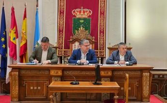 La Junta Local de Seguridad de Hellín se reúne para garantizar la seguridad en Semana Santa