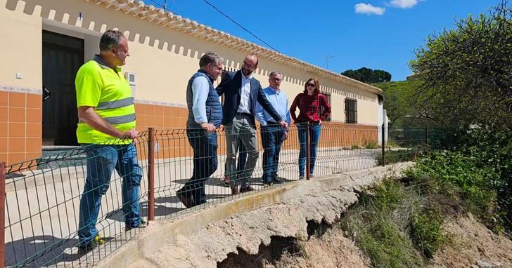La Diputación de Albacete invierte más de 140.000 euros en la reparación de la carretera AB-4002, en Las Minas (Hellín)