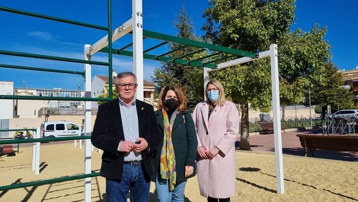 Hellín estrena circuito deportivo al aire libre en el barrio del Hospital