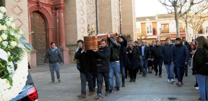 Imágenes de archivo del entierro del joven asesinado en los carnavales de Herencia.