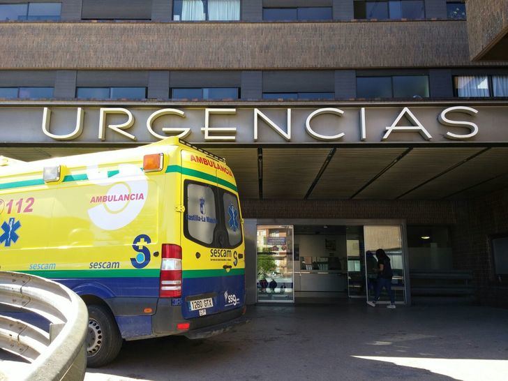 Dos hombres heridos tras la colisión frontal de dos turismos en la CM-3218 en Albacete