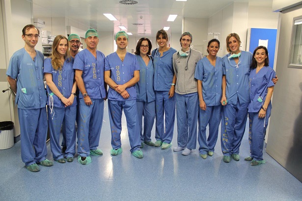Cirujanos de toda España se forman en el Hospital de Toledo en una técnica quirúrgica de extracción de cálculos biliares