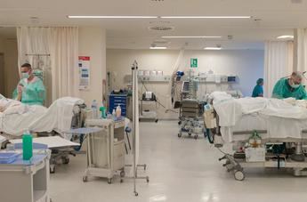 Castilla-La Mancha sumó su tercer día con menos de 1.500 pacientes hospitalizados por coronavirus