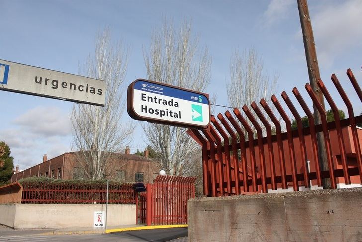 Trasladado al hospital un trabajador de 44 años tras ser golpeado con un gancho elevador en Caudete (Albacete)