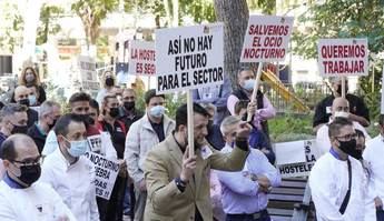 Los hosteleros de Albacete salen a la calle para salvar sus negocios y puestos de trabajo