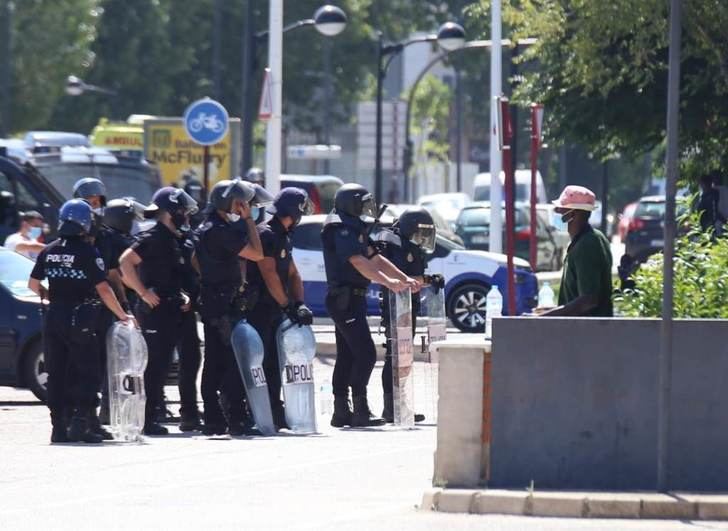 Cortado el acceso entre Campollano y Albacete por la numerosa presencia policial en el IFAB