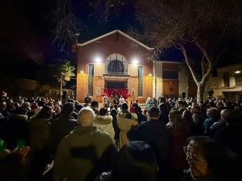El Salobral celebra el encendido navideño con la participación de asociaciones locales