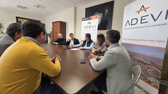 Colaboración entre la Diputación y ADEVI: un paso hacia un tejido empresarial más sólido en Villarrobledo