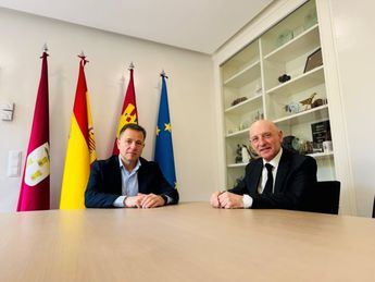 El alcalde Manuel Serrano despide a Vicente Rouco tras dos décadas al frente del TSJ de Castilla-La Mancha