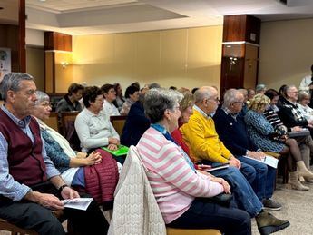 Una jornada de formación digital en Albacete busca eliminar barreras tecnológicas para personas mayores