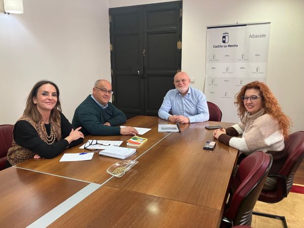 Cocemfe y la Junta de Castilla-La Mancha se unen para mejorar la accesibilidad universal en edificios regionales