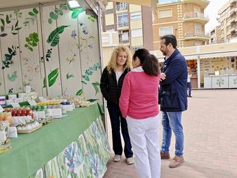 Inaugurada la II Feria de Artesanía de Primavera en Albacete