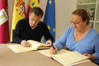 Alcalde de Albacete y FAVA firman un convenio para fiestas vecinales libres de violencias machistas