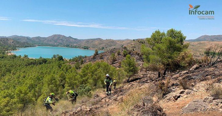 Extinguidos definitivamente los incendios declarados el pasado fin de semana en Liétor y Tobarra