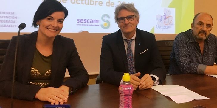 Profesionales sanitarios del Área Integrada de Albacete se unen para actualizar los conocimientos en alimentación infantil