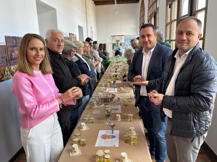 La calidad del aceite virgen extra local brilla en las catas de las Jornadas de Alcaraz
