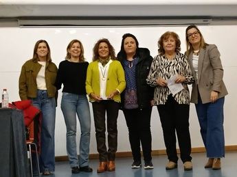 Éxito en la charla informativa sobre recursos para mayores y personas con discapacidad en el Barrio de Fátima