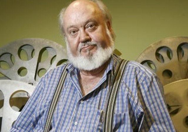 El Ayuntamiento de Albacete, instituciones y personas de la cultura se suman al dolor por la muerte de Cuerda