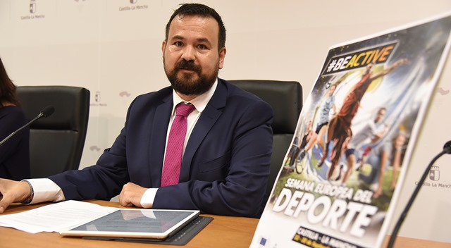 Manolo García y Juan Ramón Amores serán distinguidos con la Medalla de Oro de Castilla-La Mancha