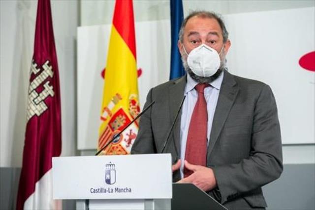 El rector agradece la campaña de vacunación de Junta en los campus y asegura que el curso ha arrancado con normalidad