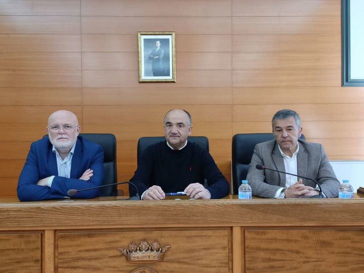 Reunión de Seguridad para el Festival Viña Rock: Coordinación entre Administraciones y Cuerpos de Seguridad